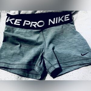 Nike Pro Dri-Fit Shorts Women’s size Medium